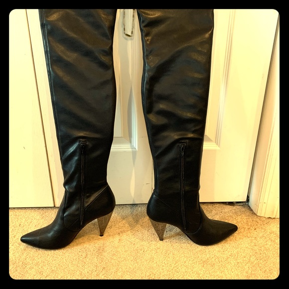 Black vegan leather over the knee BCBG Generation - Picture 3 of 6